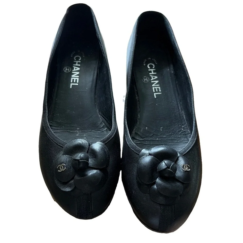 Chanel G30752 Camellia Black Leather Grosgrain Trim Flat Shoes 38